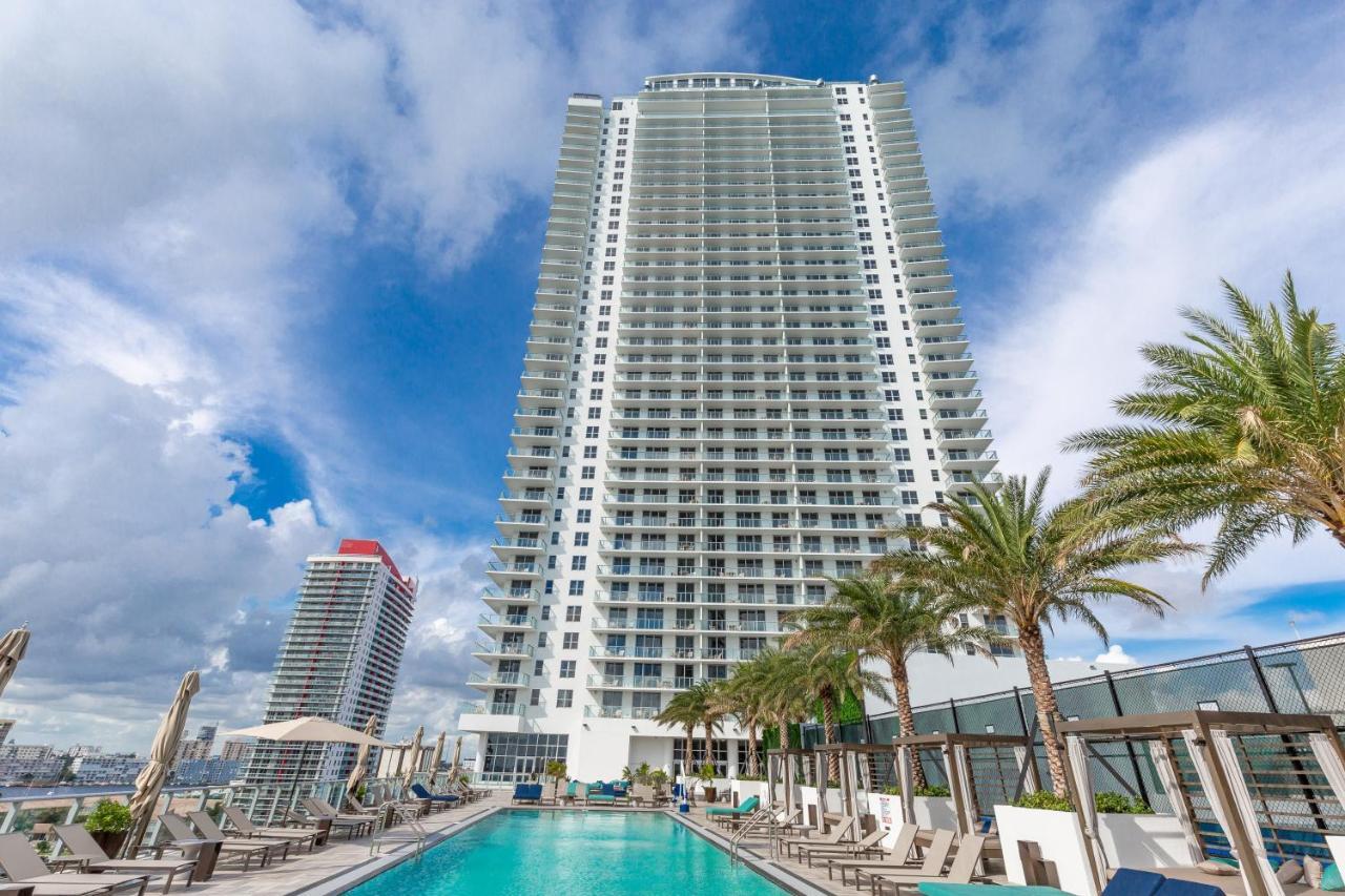 Private Ocean Condos At Hyde Beach Resort & Residences 好莱坞 外观 照片